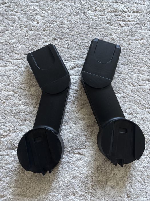 Адаптери/перехідники для автокрісла на коляску Cybex Priam 4.0 3.0, Balios M, Balios S, MamassPapas Ocaro , Cybex Gazelle
