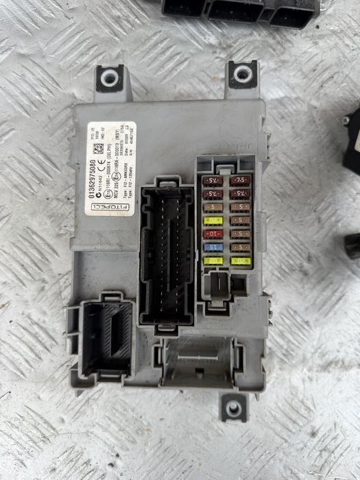 Блок эбу мозги Пежо биппер 12 год peugeot bipper fiorino 9666432480