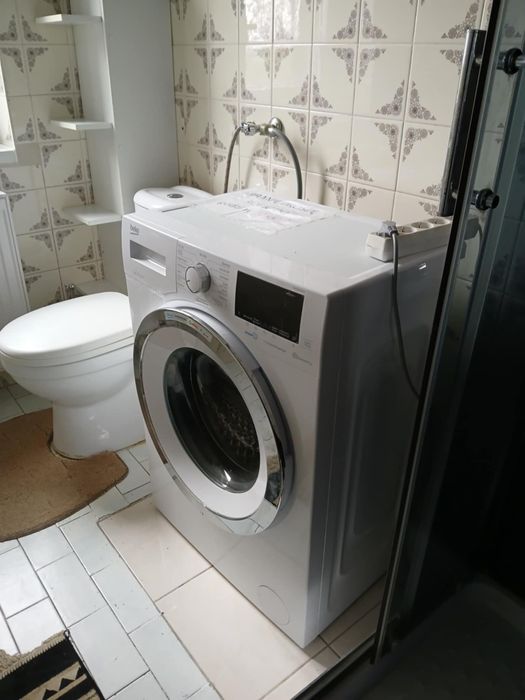 Noclegi-pokoje-kwatery pracownicze