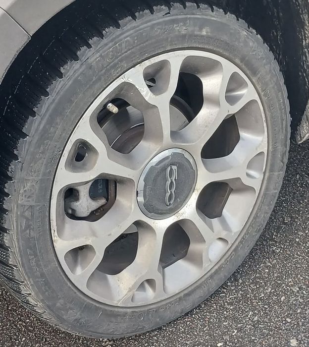 Fiat 500l tracking