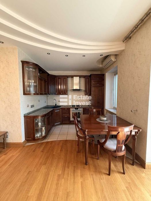 Продам 2 кімн. квартиру на пр. Незалежності, 5. єВідновлення