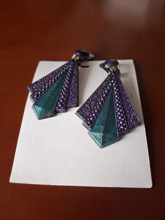 Retro klipsy metaloplastyka