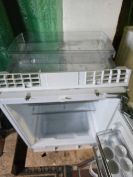 Chłodziarka do zabudowy SIEMENS. 81/60 cm. Gwarancja! Kompletna. Super wyposażona. Płyta na przodzie