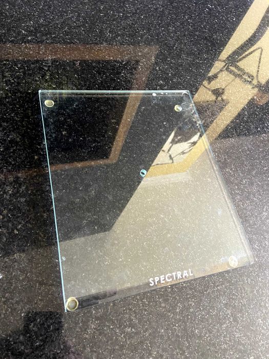 Colunas posteriores PIEGA S 3 SAT + 2x Base de apoio SPECTRAL