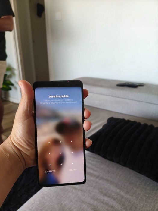 Telemóvel poco X5 pro usado