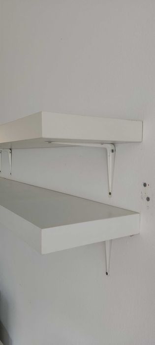 Prateleiras IKea Lack