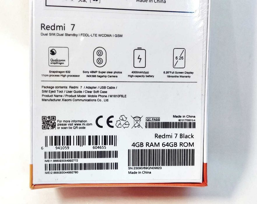Xiaomi Redmi 7 4/64GB black Новый, запечатанный + чехол + стекло.