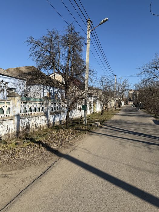 В продажу 3 к будинок на 13 лінії, землі - 6 соток