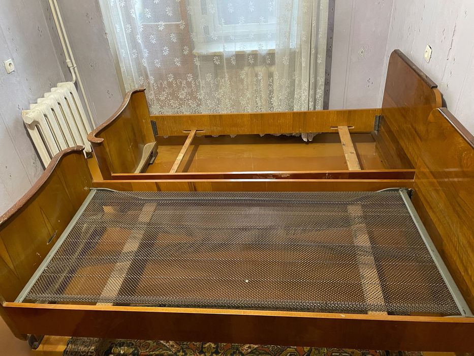 Віддам два ліжка