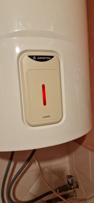 Podgrzewacz  wody Ariston Lydos 80l .