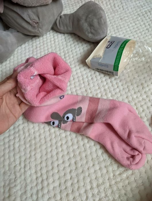 Нові колготки для дівчинки.