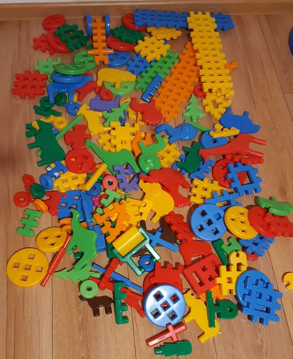 Duża paczka klocków dla maluszka