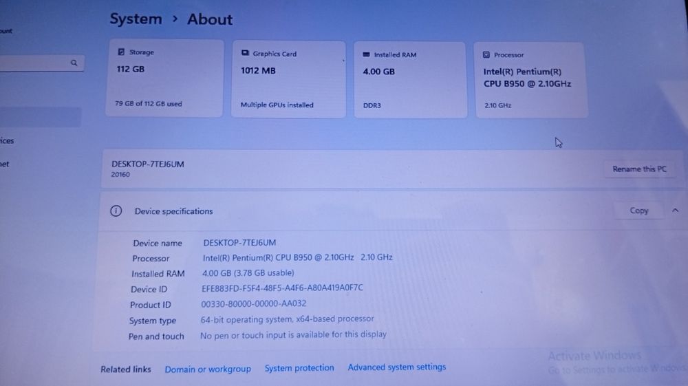 Lenovo V580c ноутбук SSD / нова батарея / 4GB