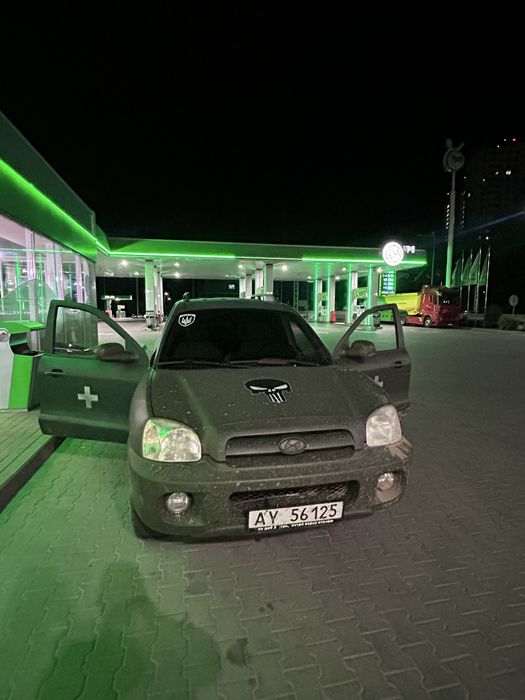 Сама дешевша в олх!!! В продажі авто для зсу Hundai Santa fe 2004 року