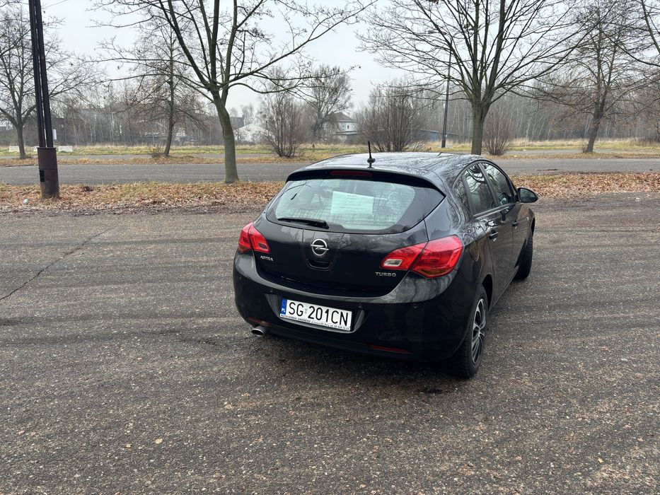 Opel Astra 4 1.4 turbo