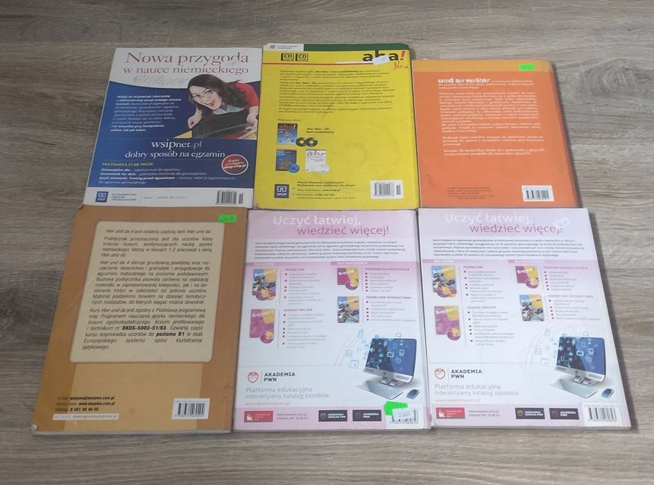 Książki do niemieckiego (Kompass 3, und so weiter, aha!, Hier und da)