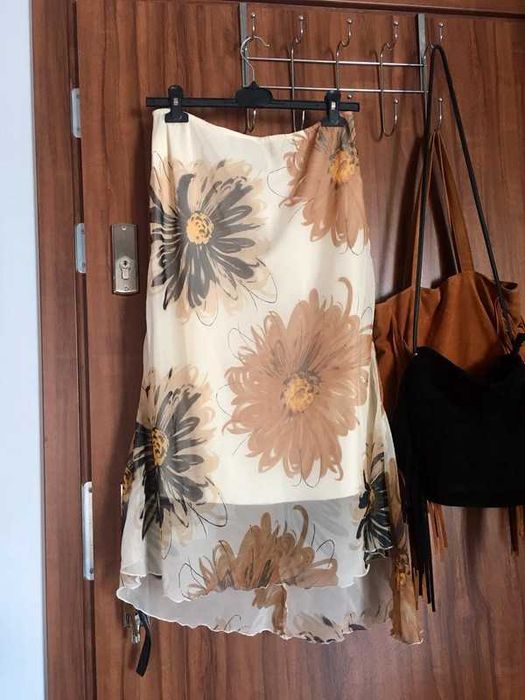 Spódnica retro bezowa w kwiaty mgiełka falbanka romantic m-l 38/40