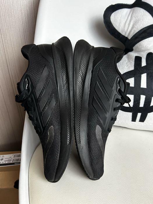 Кроссовки adidas оригинал 44.5 размер