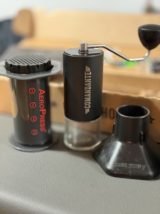 Comandante mlynek + AeroPress