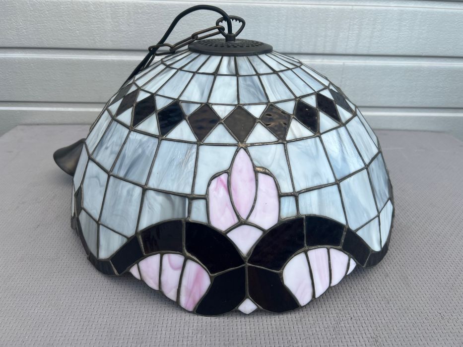 Lampa witrażowa sufitowa wisząca styl Tiffany