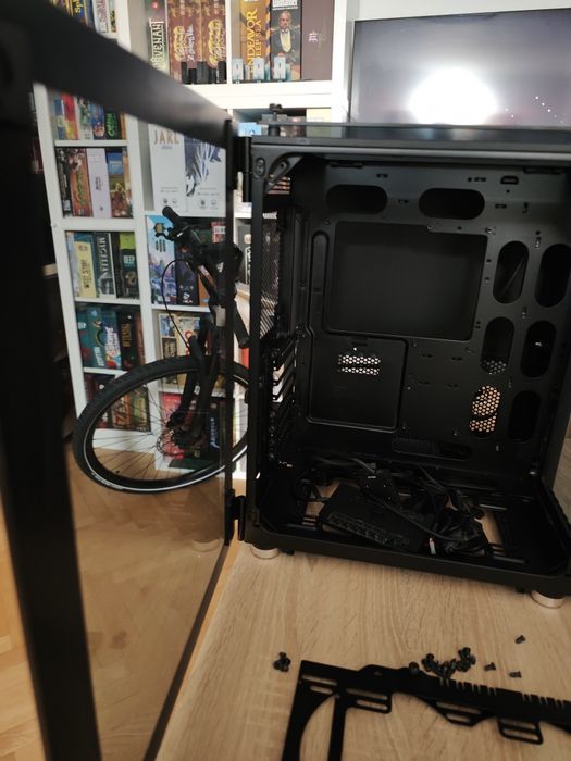 Obudowa komputerowa Corsair 680X Crystal Black