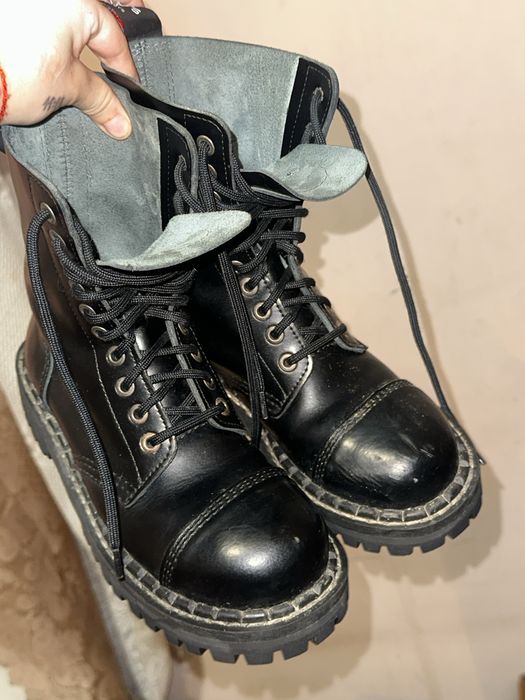 Чоботи , берци , STEADY’S 10 дірок чорні, шкіра