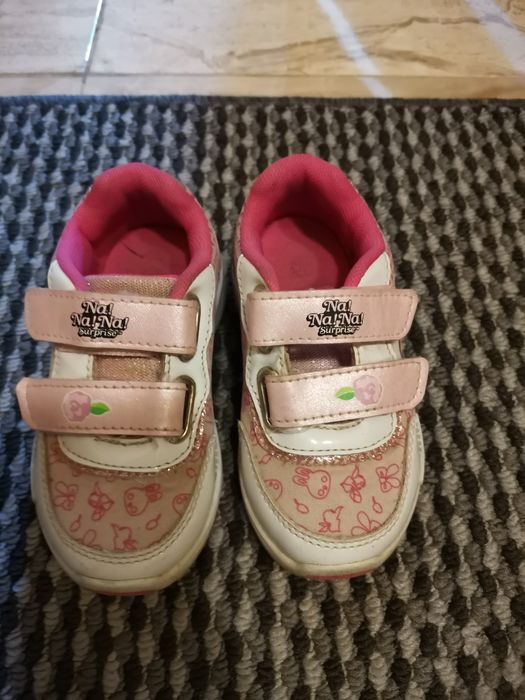 Buty sportowe dla dziewczynki 24