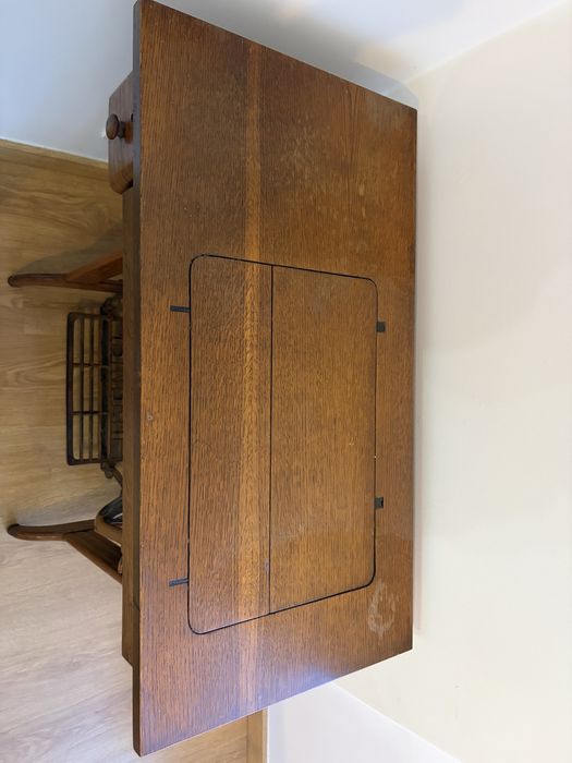 Máquina de Costura Singer