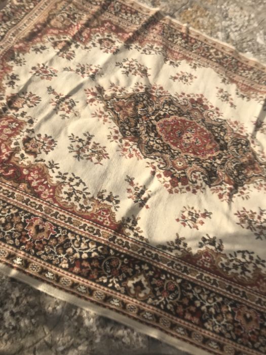 Tapete dearaiolos feito em tiar manual