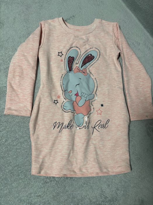 Набір дитячого одягу ( дівчинка 5 років)