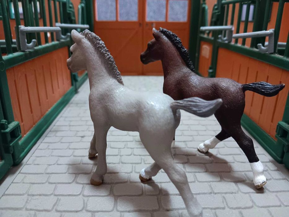 Schleich, brinquedos