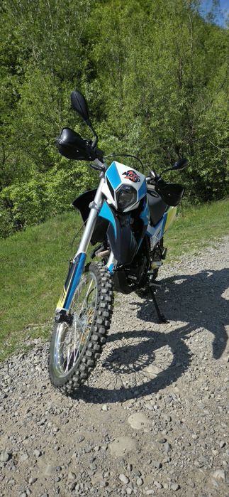 Мотоцикл Lifan 250