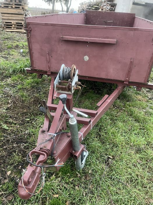 Przyczepka samochodowa z niemiec