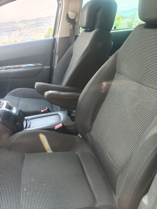 Vendo peugeot 5008