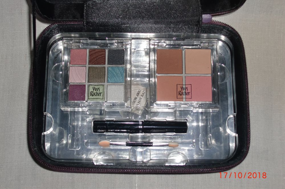 Estojo de beleza feminino