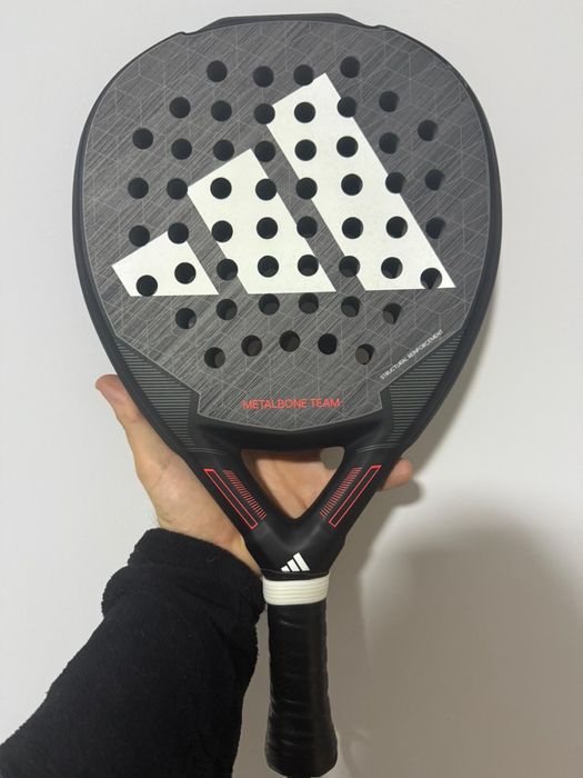 Raquete padel adidas atk