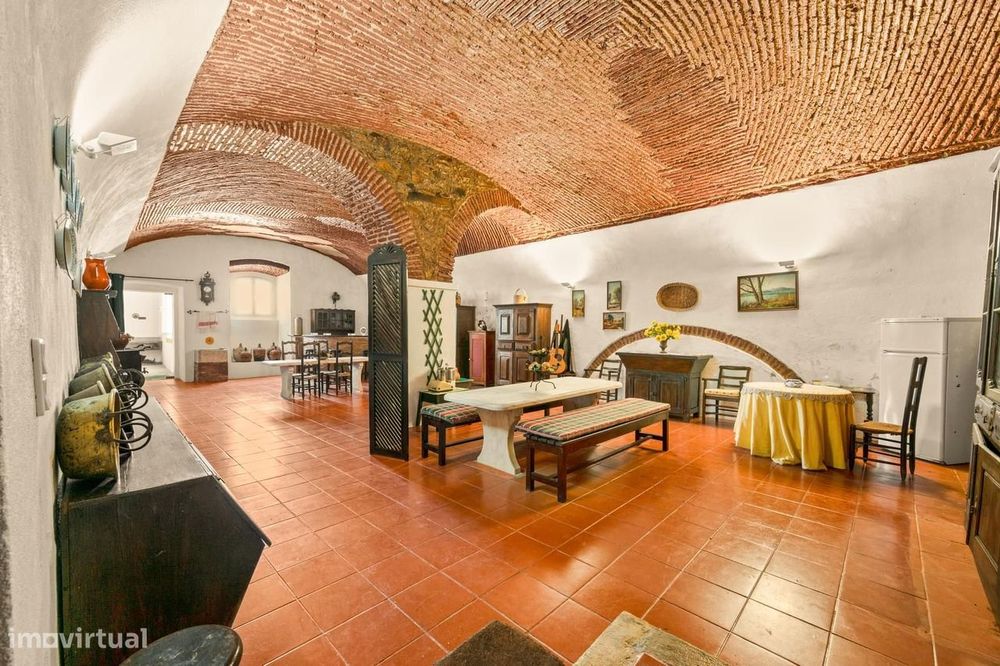 Palacete, Cabeço de Vide, Fronteira