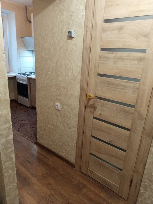 Смарт-квартира 1 к,Дарницький р-н,1-й поверх,газ