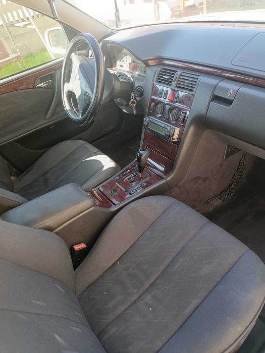 Mercedes E240 W210 benzyna LPG