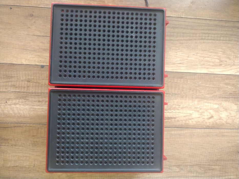 Gramofon UNITRA Bistrol Junior.