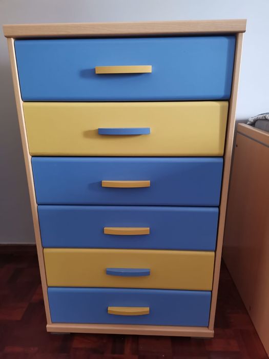 Cómoda para Quarto