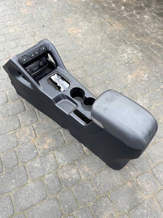 Tunel Środkowy  Hyundai ix35 12-