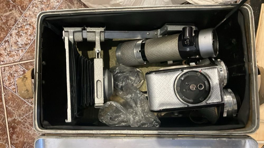 Кінокамера камера Pentaflex 16 обектив Pentovar 16