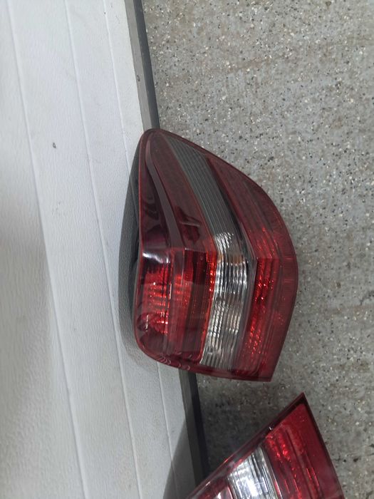Lampy tylne merceses ml w164