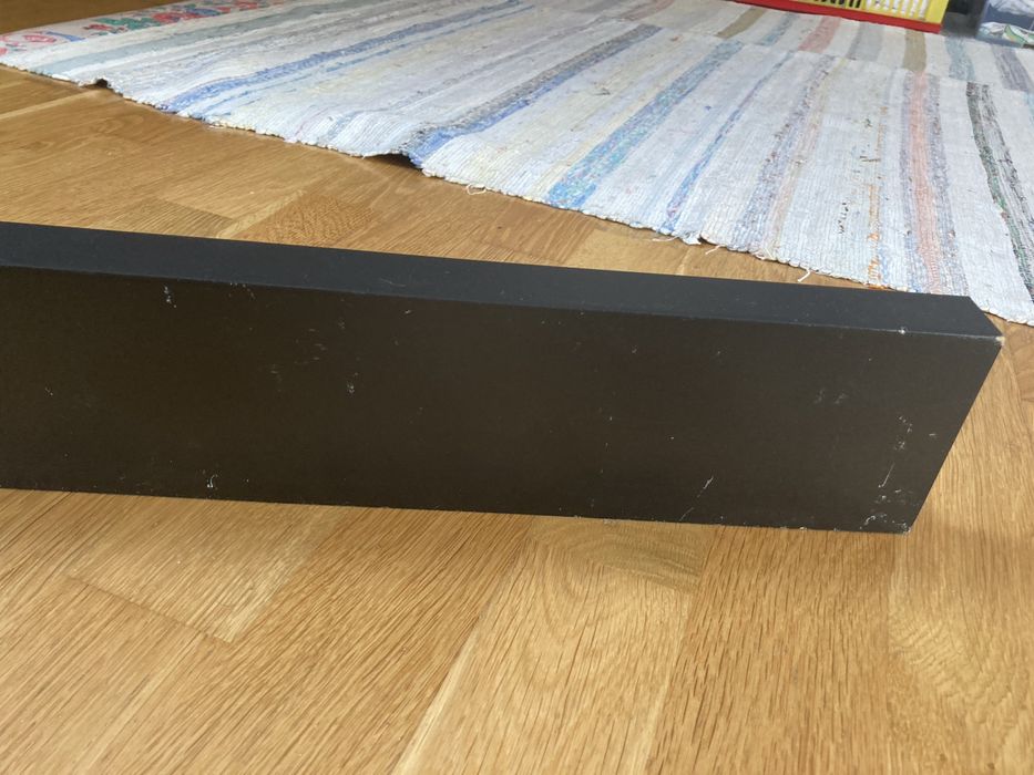 Prateleira preta Ikea 115 cm