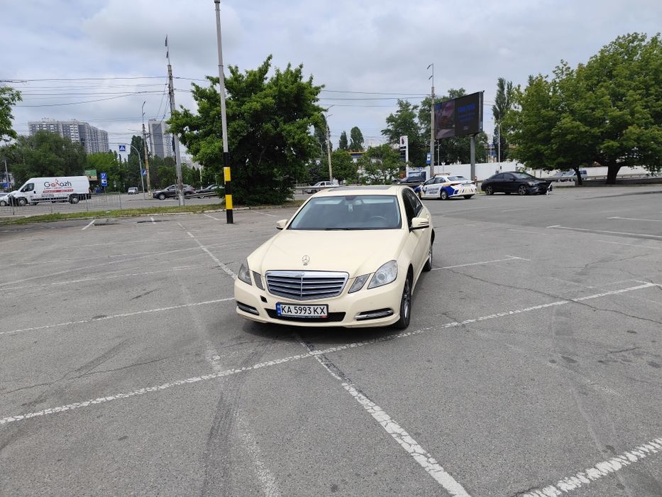Mercedes Benz E-Class W212