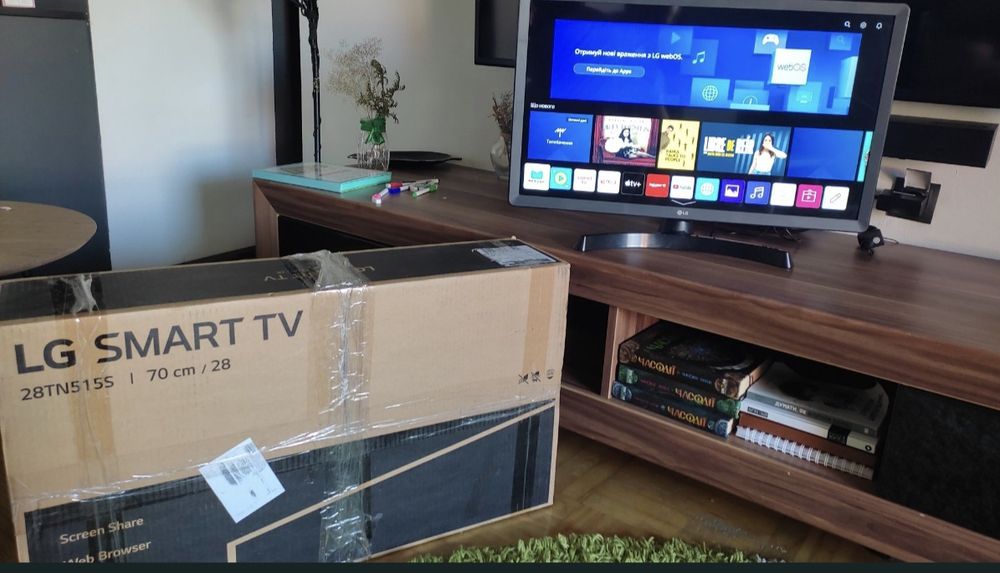 Для кухні LG 28"  , Smart TV, YouTube