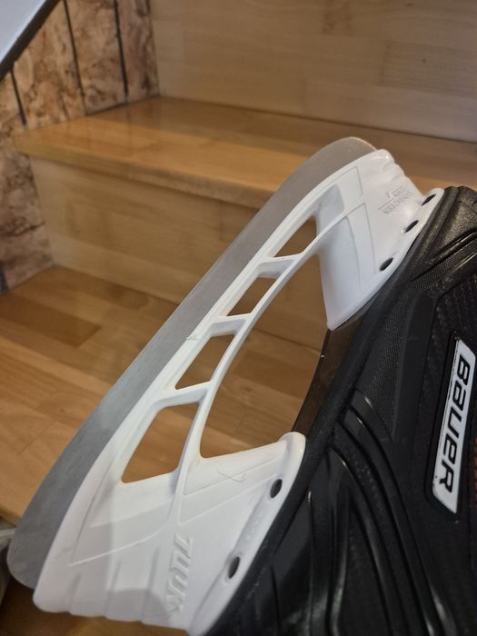 Łyżwy hokejowe Bauer NS