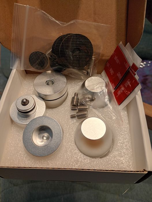 Pés/spikes HIFi antivibracoes Últimos disponivei Oportunidade