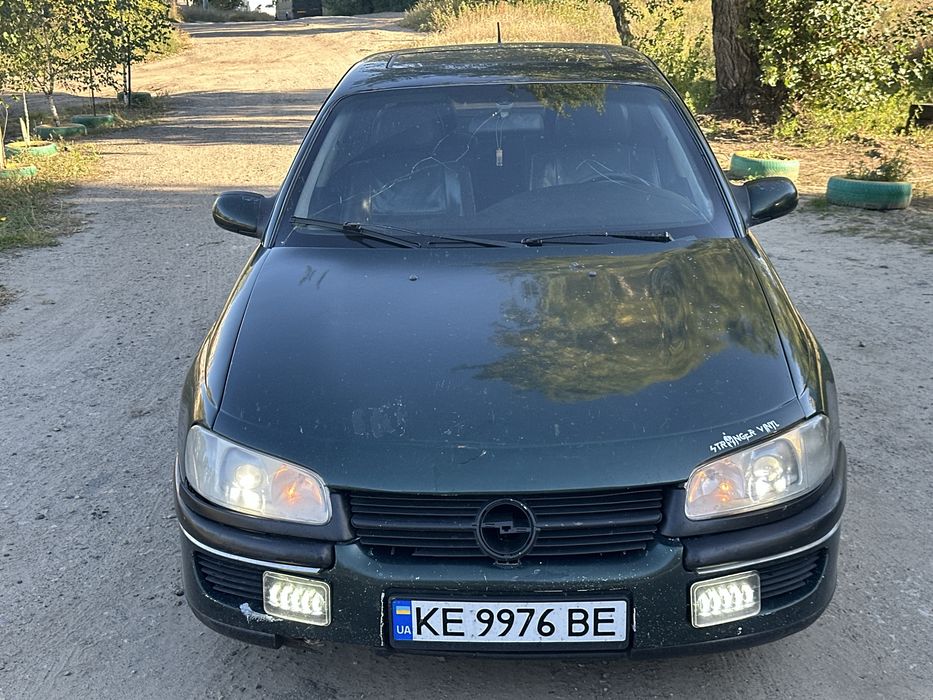 Продам Opel Omega на уверенном ходу